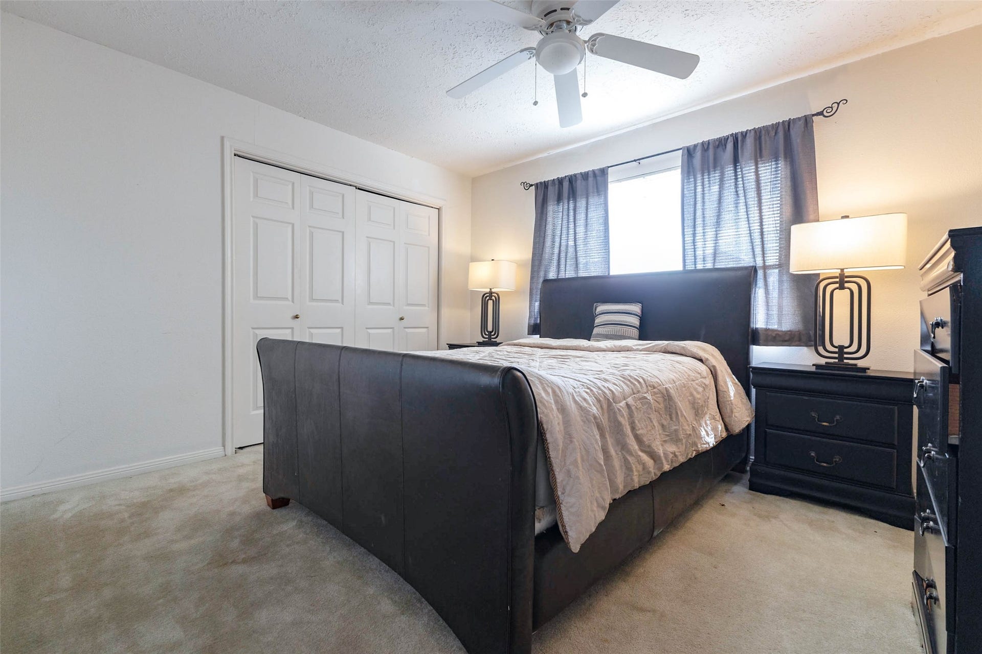 3102 Ashford Bend Drive, Houston, TX 77082 3102 Ashford Bend Drive, Houston, TX 77082