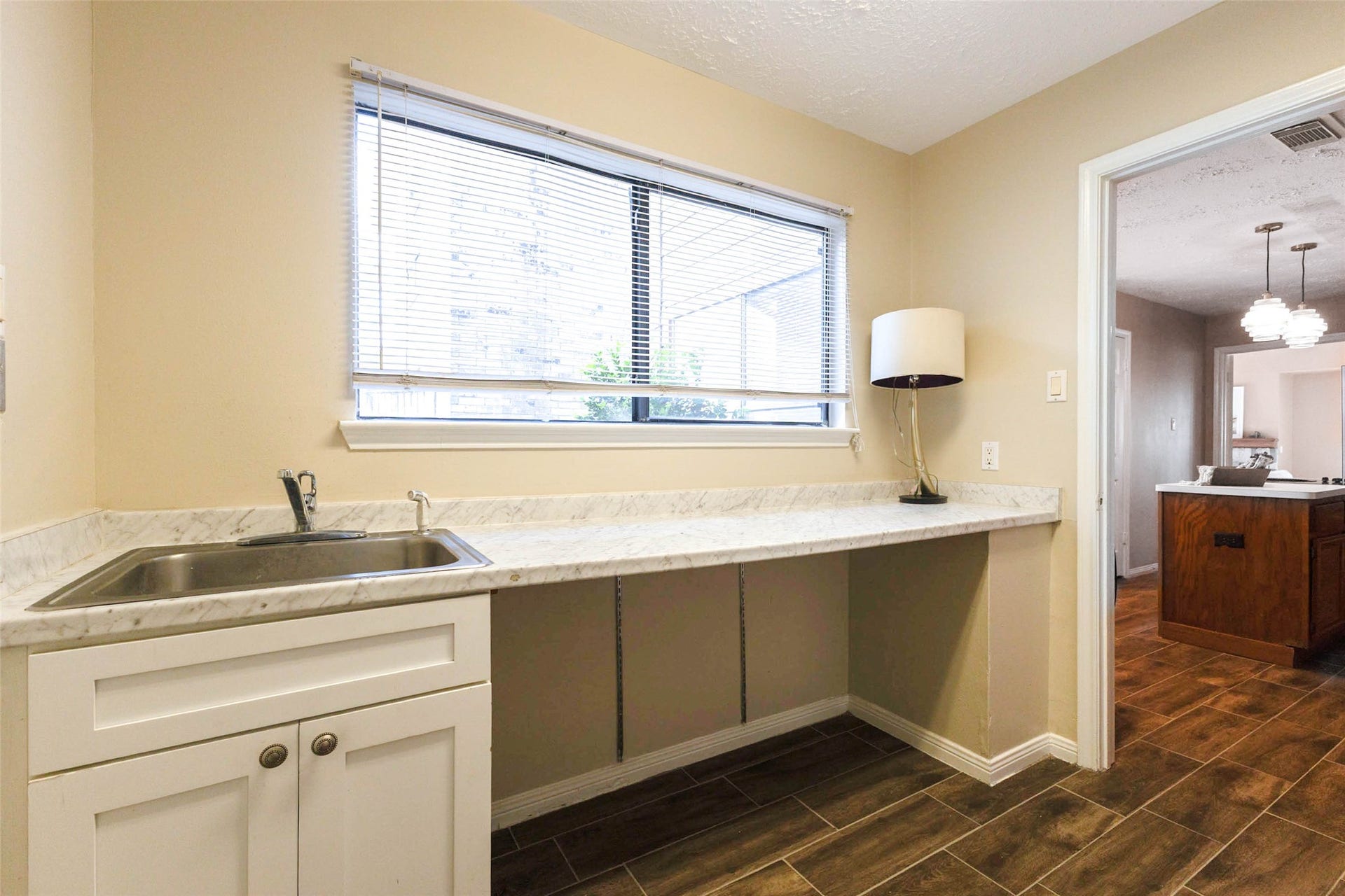 3102 Ashford Bend Drive, Houston, TX 77082 3102 Ashford Bend Drive, Houston, TX 77082