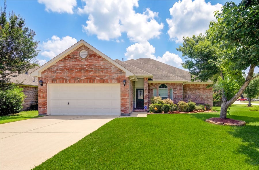 Property photo for 9227 Hidden Lake E, Magnolia, TX