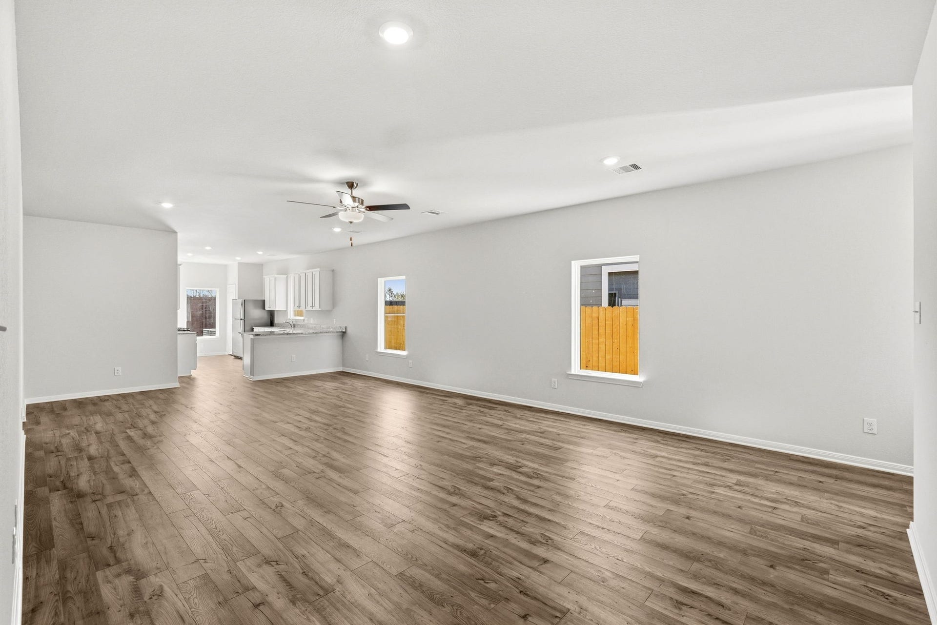 15874 Berry Hill Drive, Conroe, TX 77303 15874 Berry Hill Drive, Conroe, TX 77303