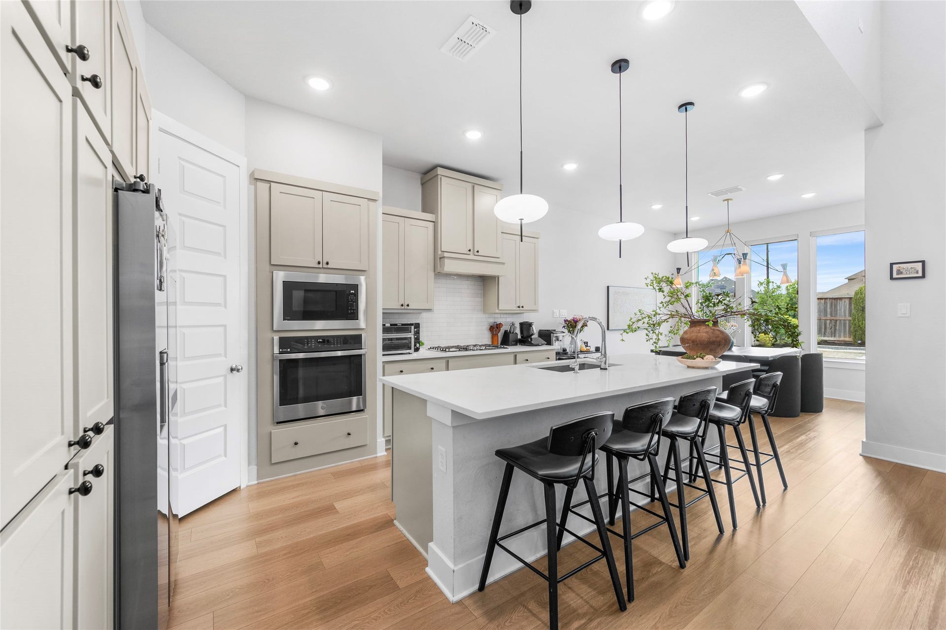 9214 Trimble Landing Dr, Tomball, TX 77375 9214 Trimble Landing Dr, Tomball, TX 77375
