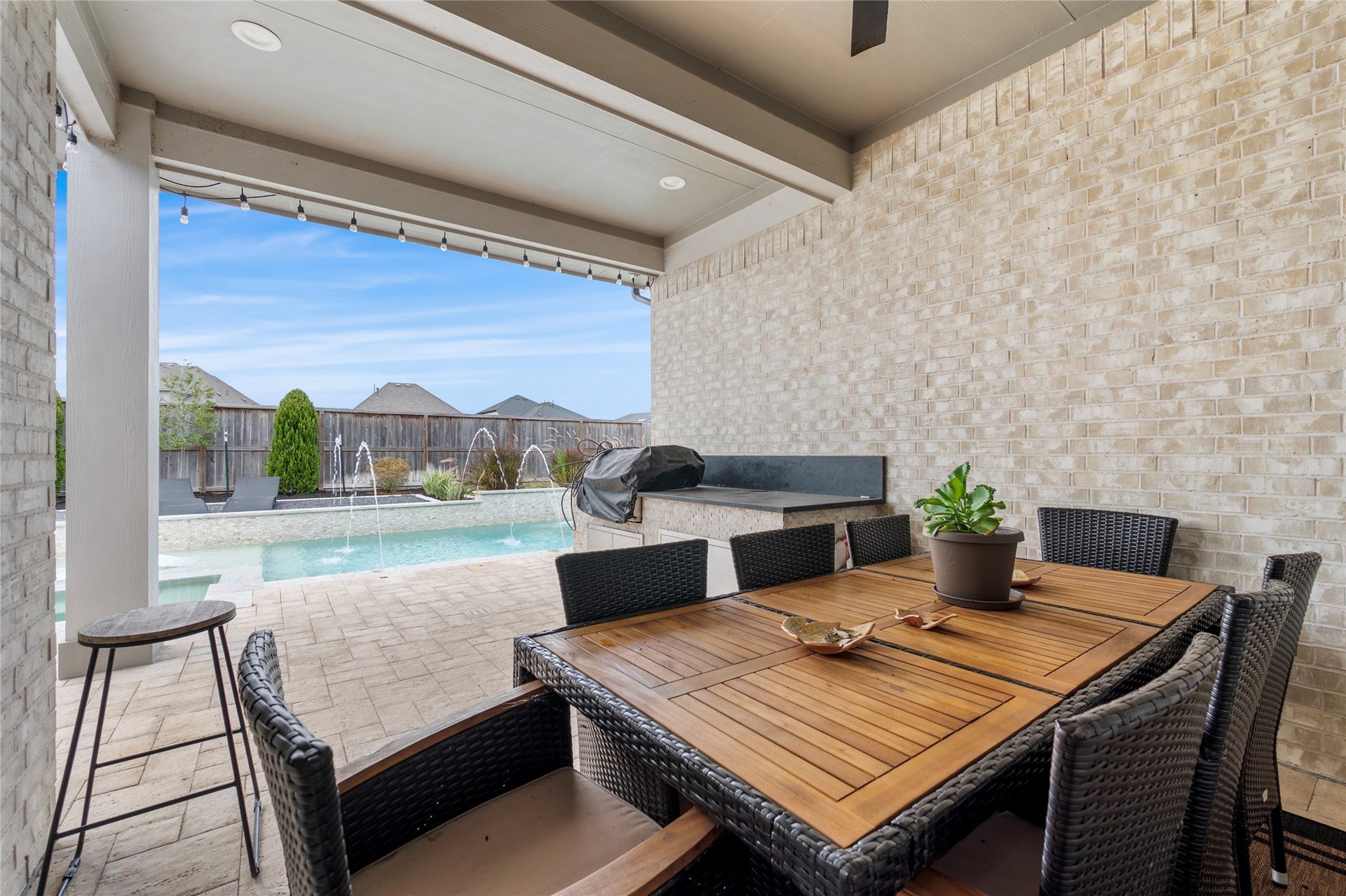 9214 Trimble Landing Dr, Tomball, TX 77375 9214 Trimble Landing Dr, Tomball, TX 77375