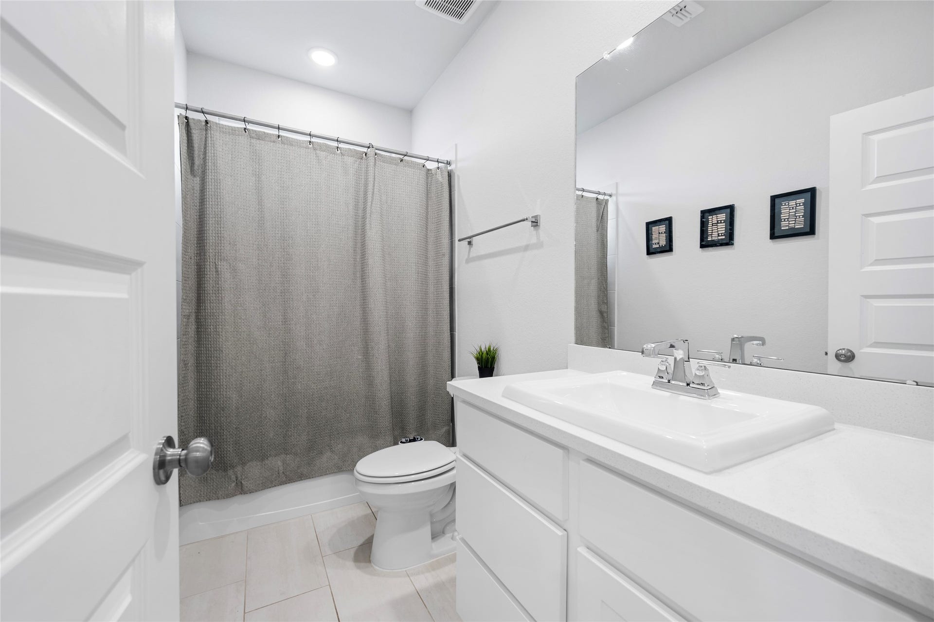 9214 Trimble Landing Dr, Tomball, TX 77375 9214 Trimble Landing Dr, Tomball, TX 77375