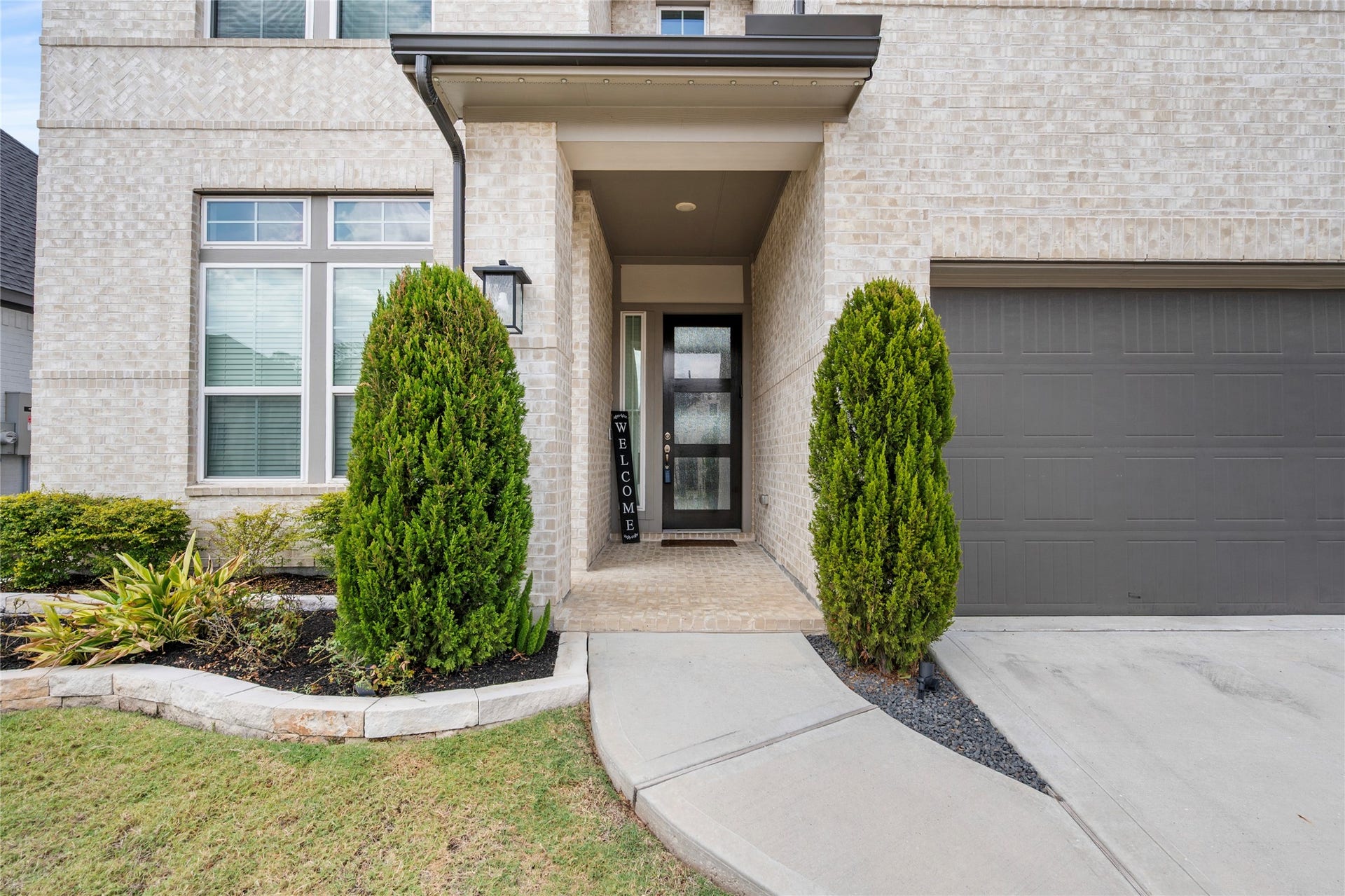 9214 Trimble Landing Dr, Tomball, TX 77375 9214 Trimble Landing Dr, Tomball, TX 77375