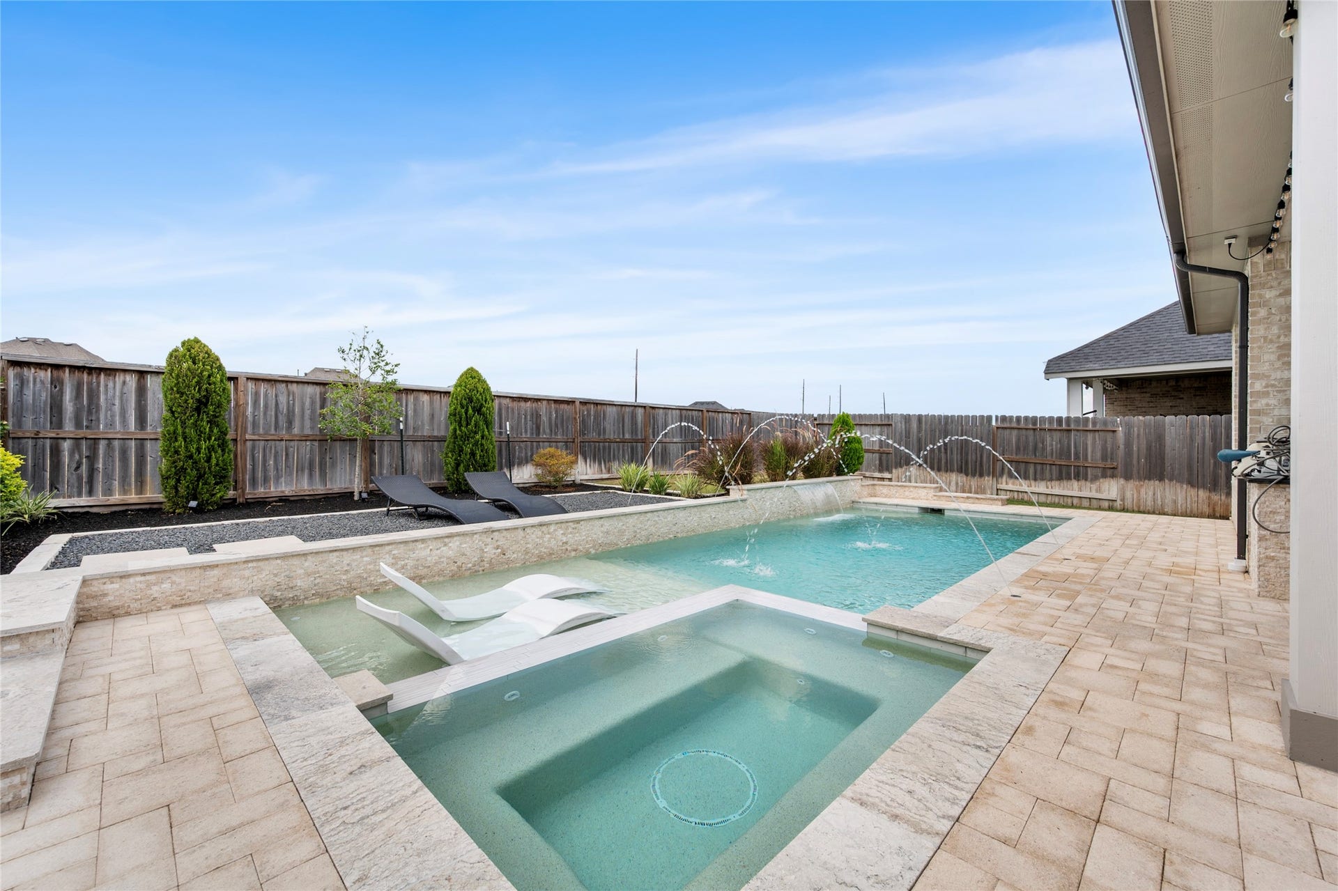 9214 Trimble Landing Dr, Tomball, TX 77375 9214 Trimble Landing Dr, Tomball, TX 77375