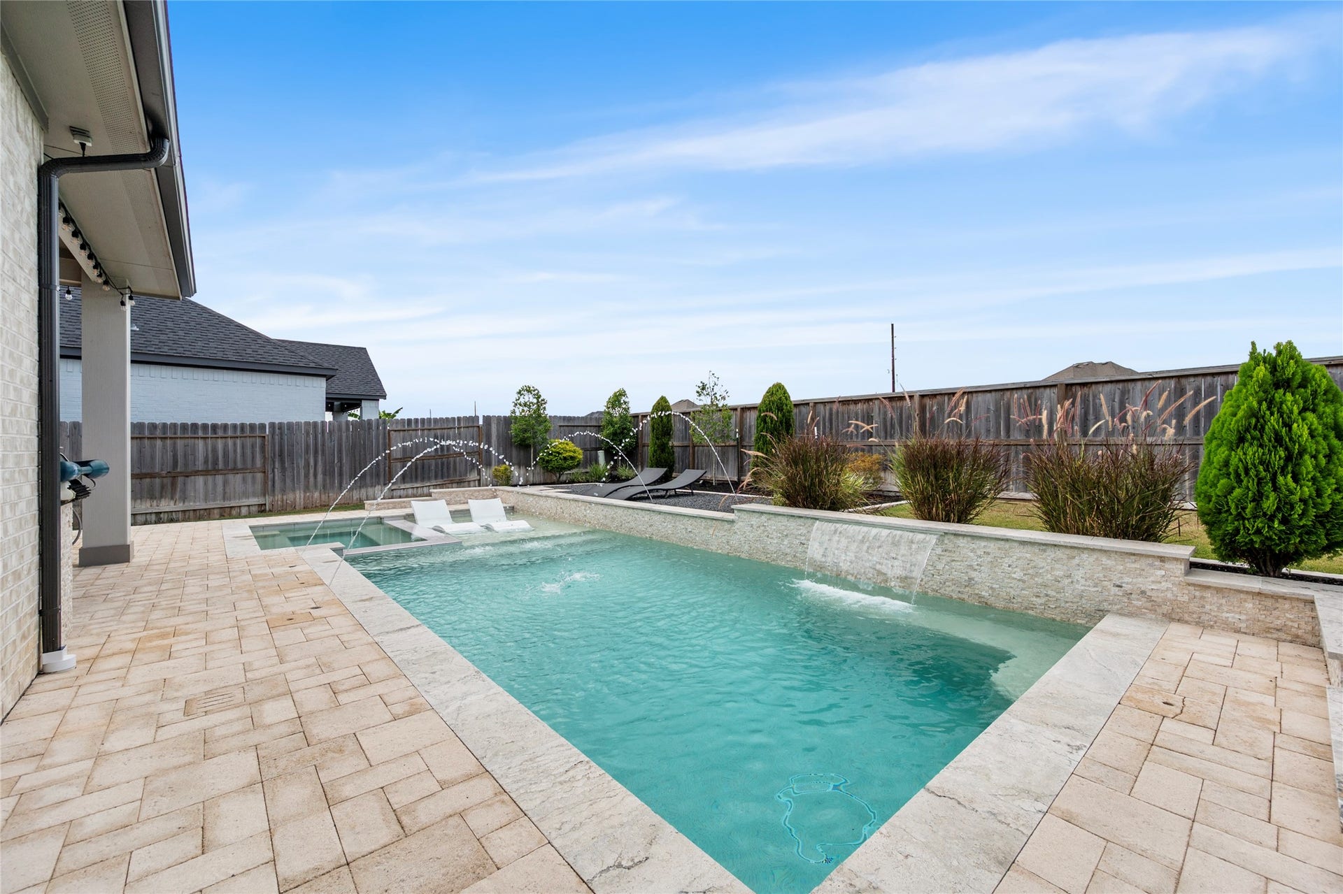 9214 Trimble Landing Dr, Tomball, TX 77375 9214 Trimble Landing Dr, Tomball, TX 77375