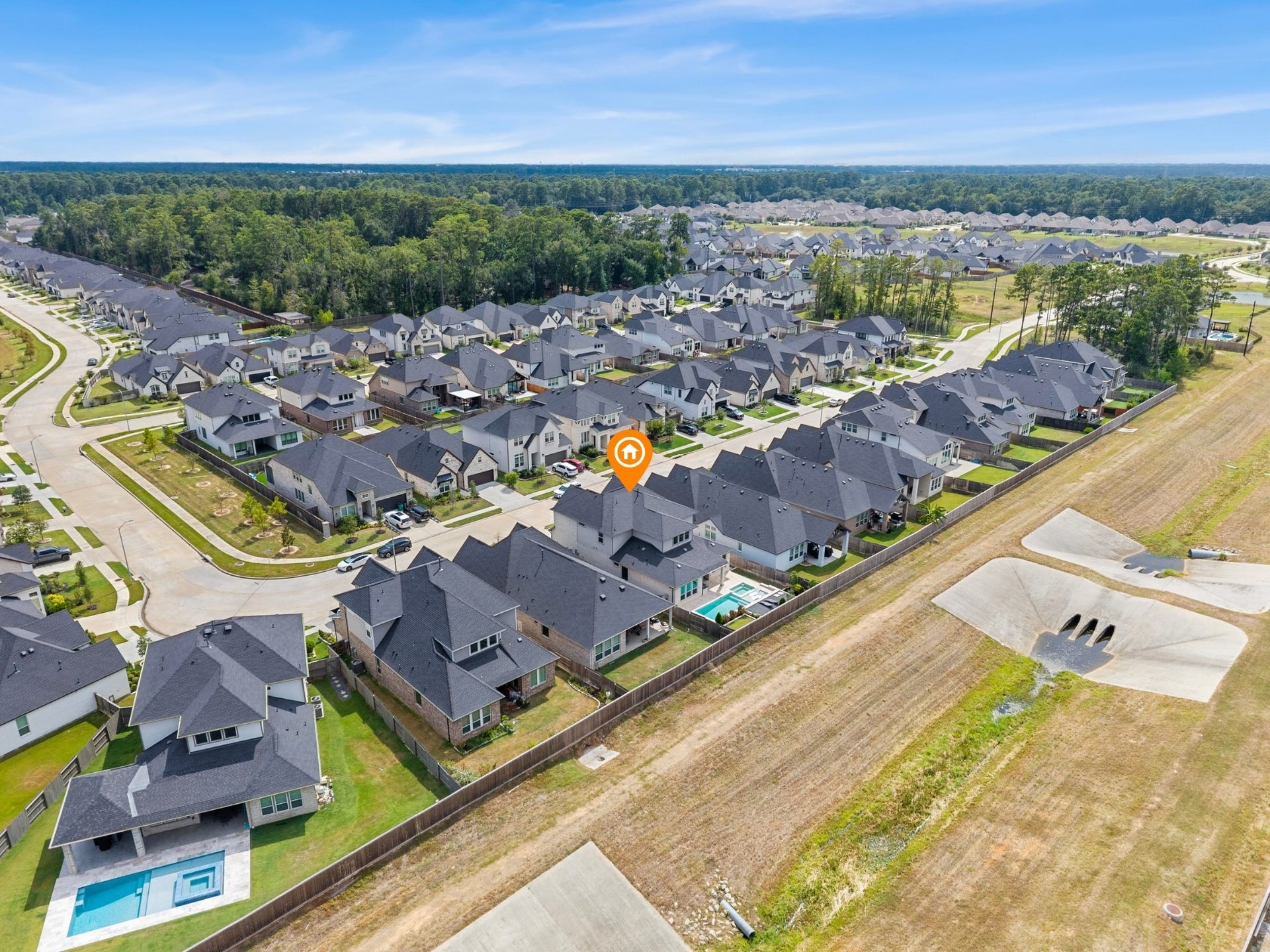 9214 Trimble Landing Dr, Tomball, TX 77375 9214 Trimble Landing Dr, Tomball, TX 77375