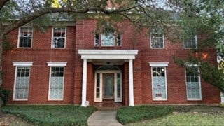 Property photo for 115 Eagle Lakes Drive, Friendswood, TX