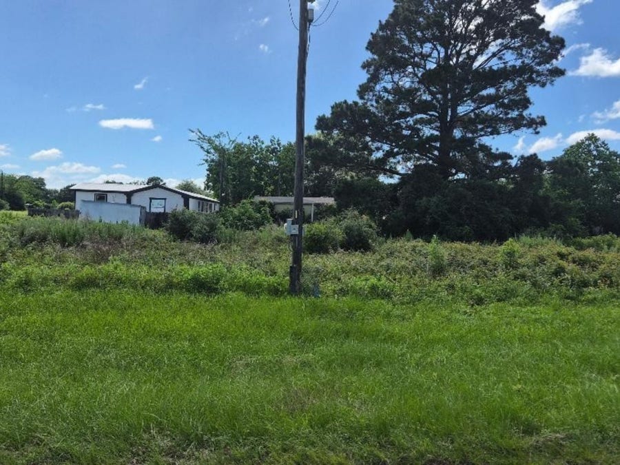 Property photo for Lots 7-10 BLK 391 Cemetery Road, Hempstead, TX