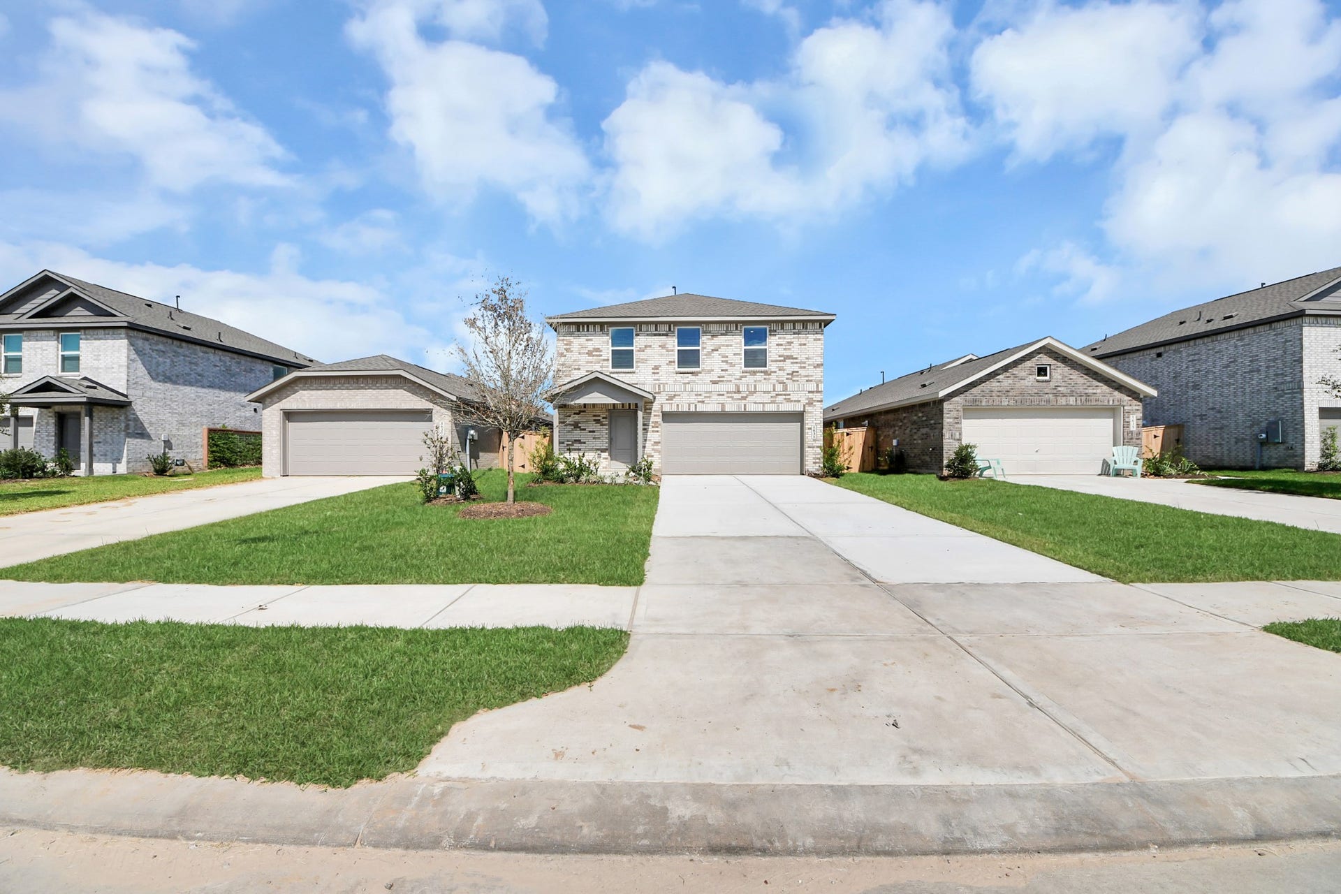 1631 Windrose Bend, Angleton, TX 77515 1631 Windrose Bend, Angleton, TX 77515