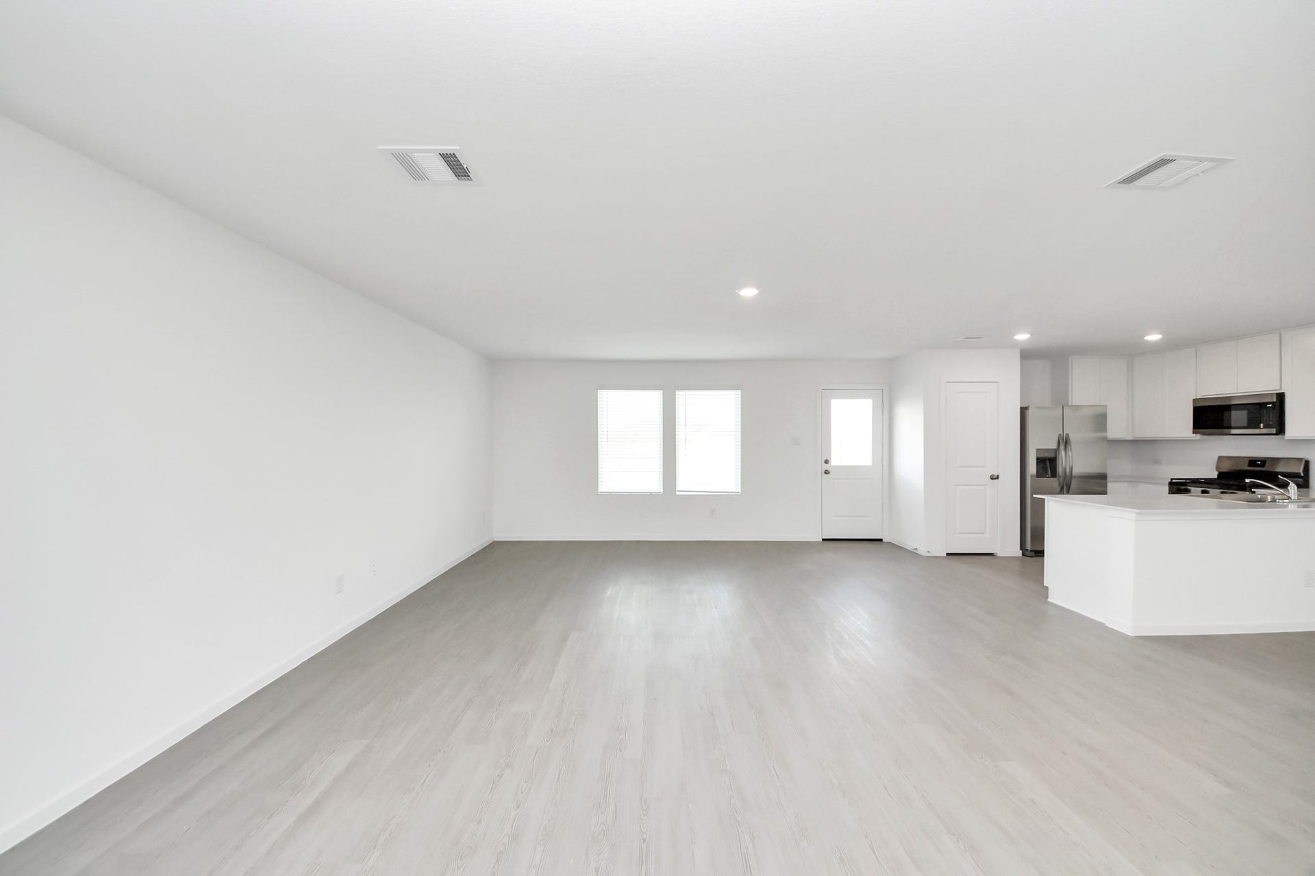 1631 Windrose Bend, Angleton, TX 77515 1631 Windrose Bend, Angleton, TX 77515