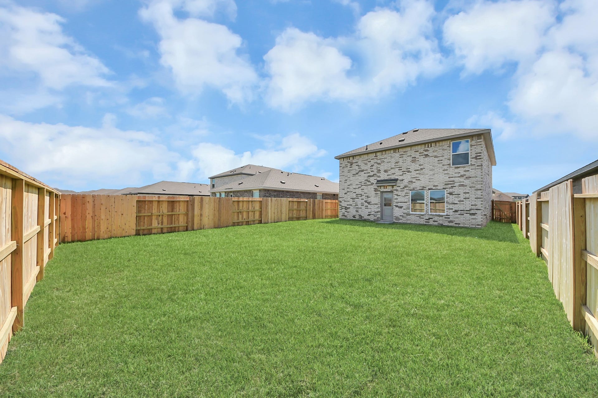 1631 Windrose Bend, Angleton, TX 77515 1631 Windrose Bend, Angleton, TX 77515