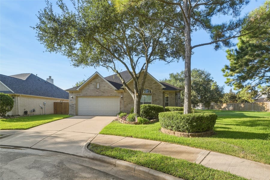 Property photo for 4702 Tremont Glen Lane, Katy, TX
