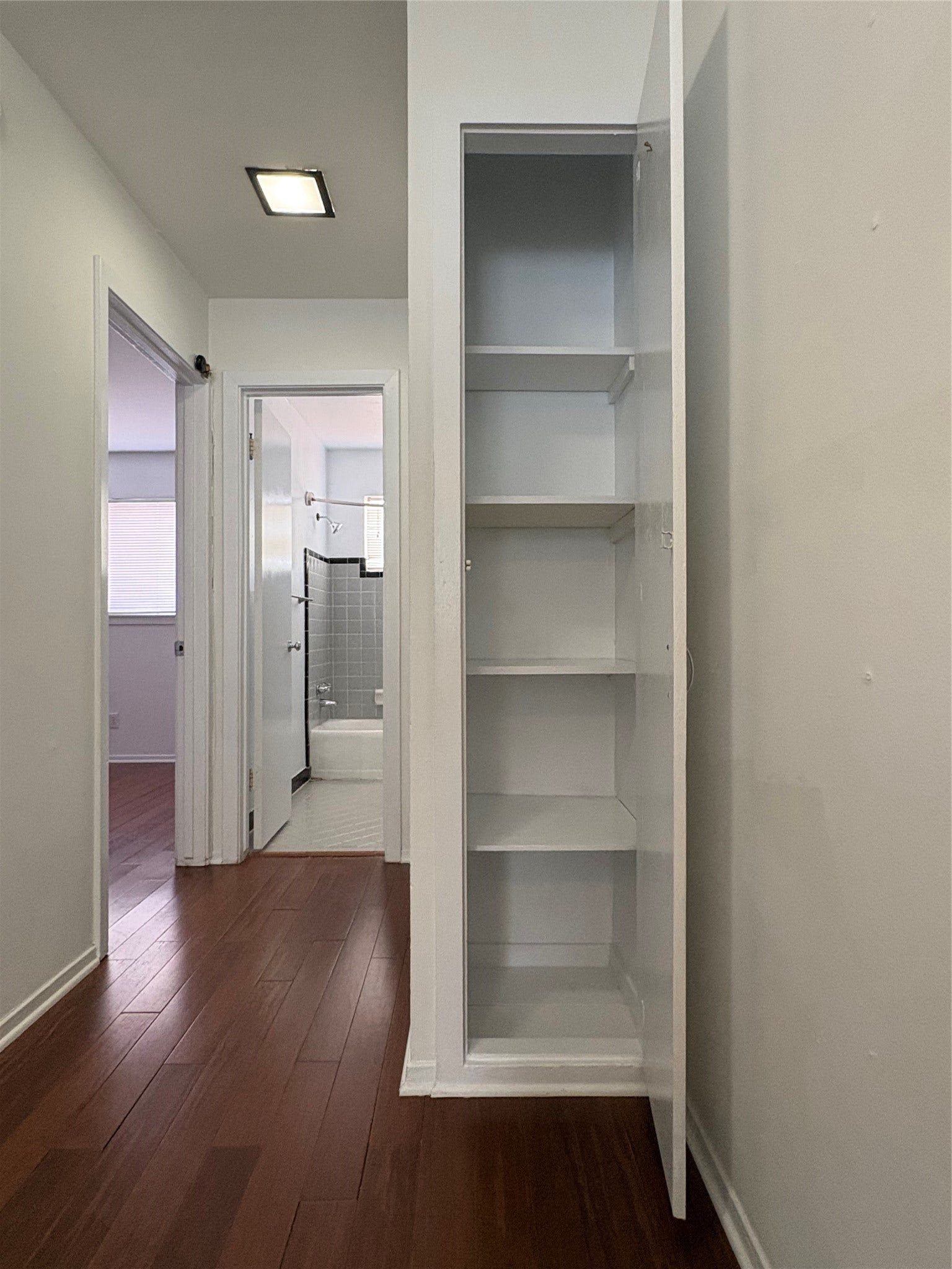 1915 Branard Street, #10, Houston, TX 77098 Pantry
