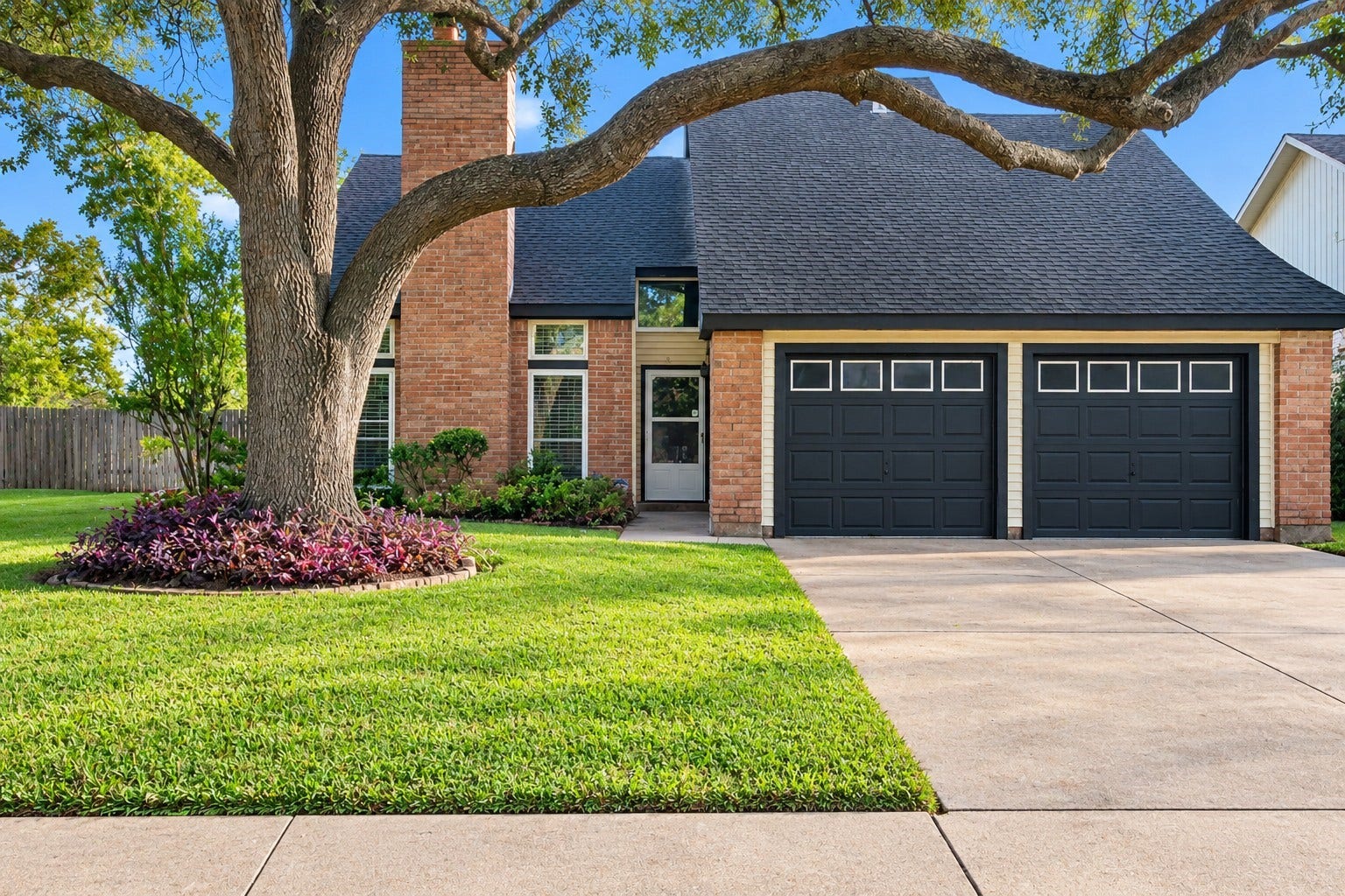 Affordable Home in Missouri city and twenty minutes to medical center