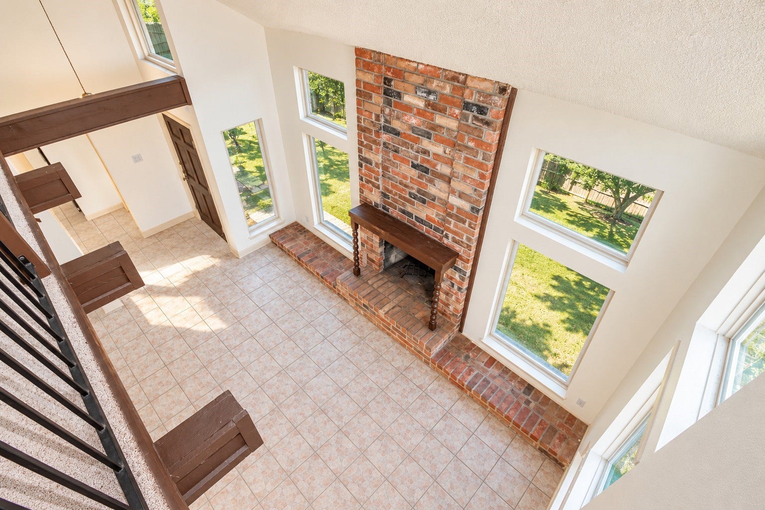 607 Tramwood Drive, Missouri City, TX 77489