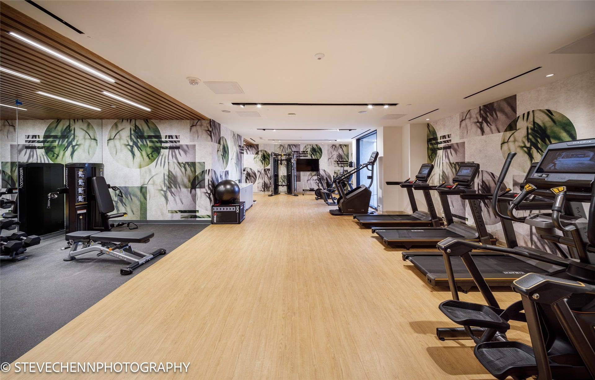 1701 Hermann Drive, #24B, Houston, TX 77004 Renovated fitness center