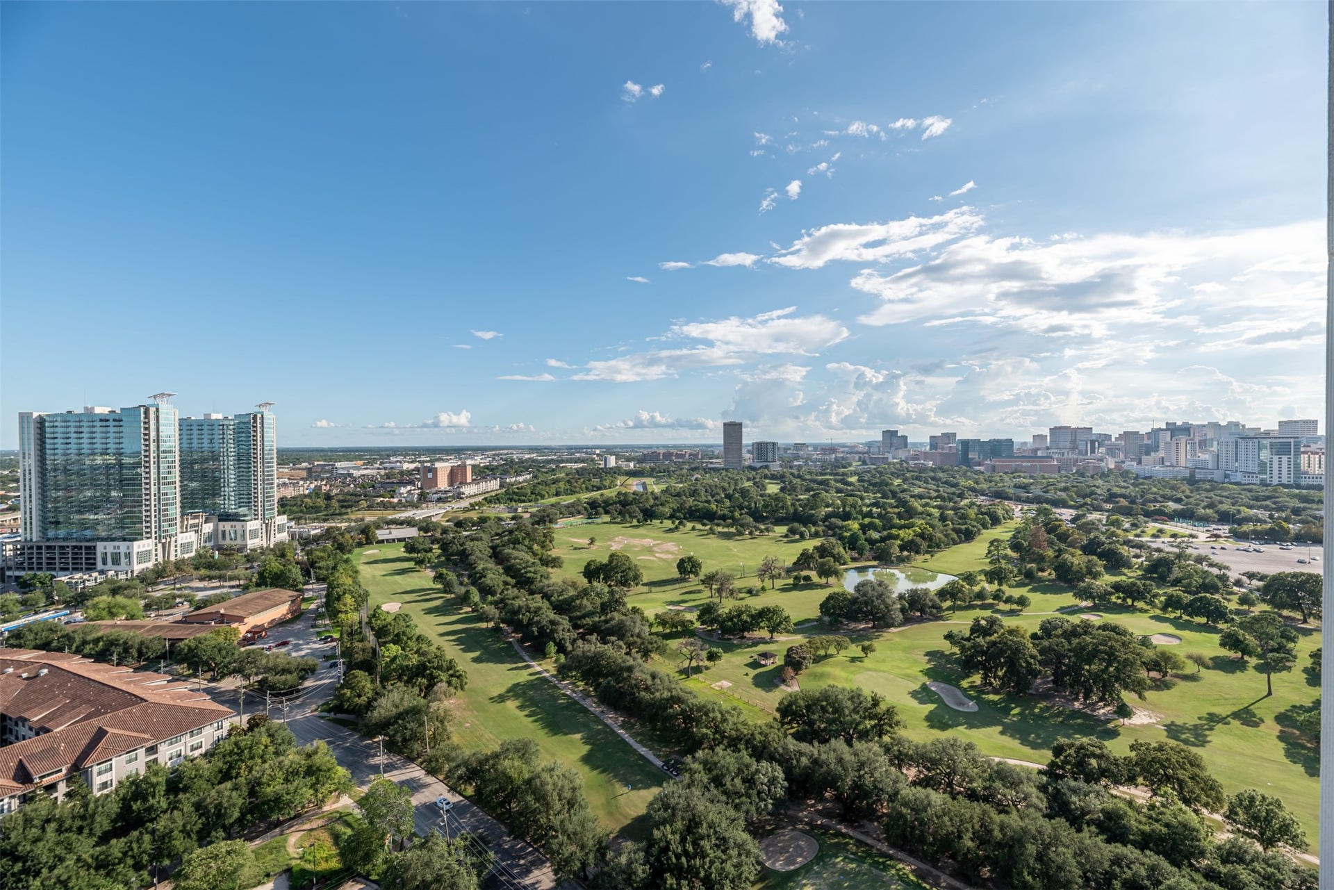 1701 Hermann Drive, #24B, Houston, TX 77004 1701 Hermann Drive, #24B, Houston, TX 77004