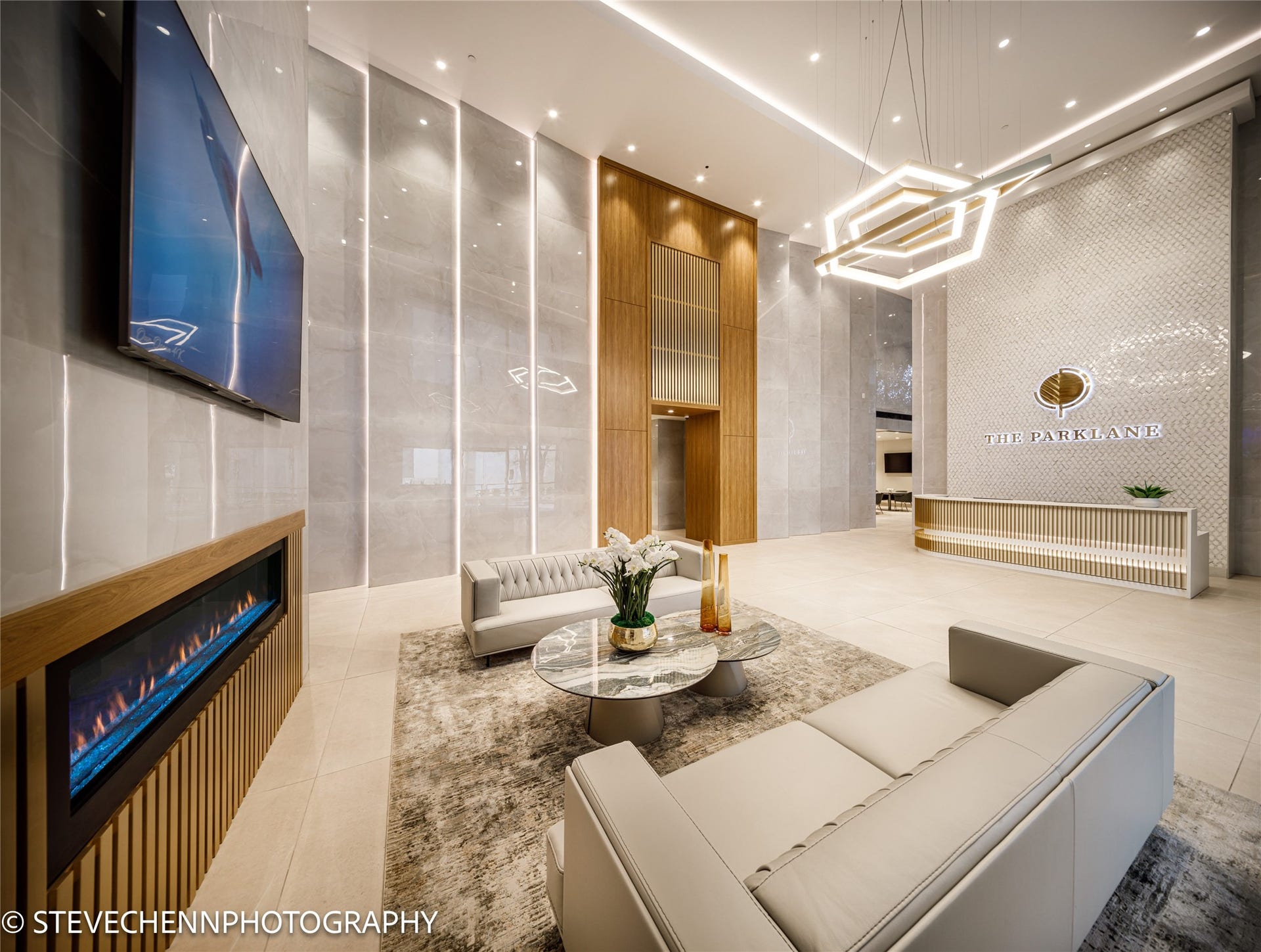 1701 Hermann Drive, #24B, Houston, TX 77004 Newly Renovated Lobby