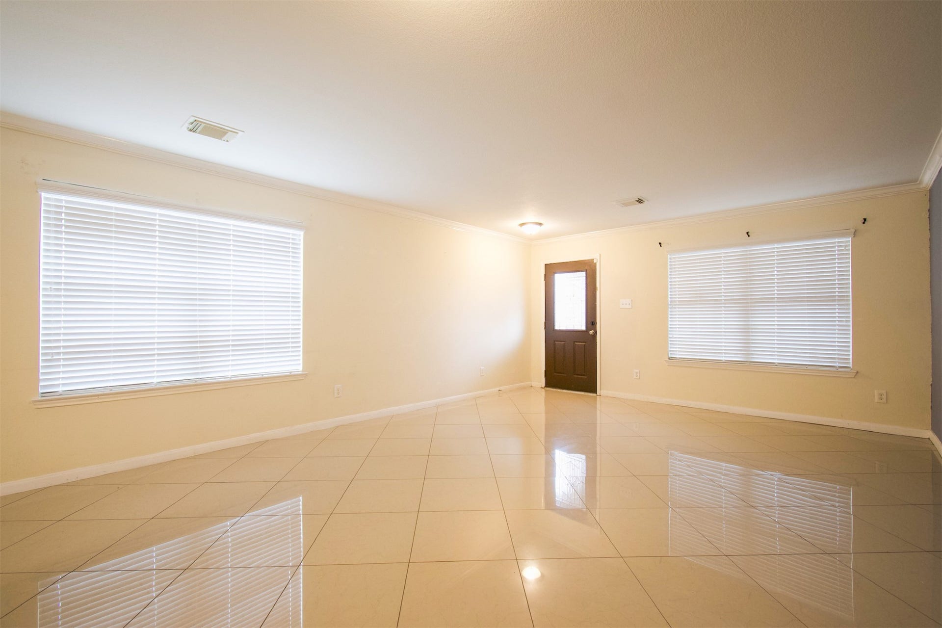 15602 Waumsley Way, Sugar Land, TX 77498