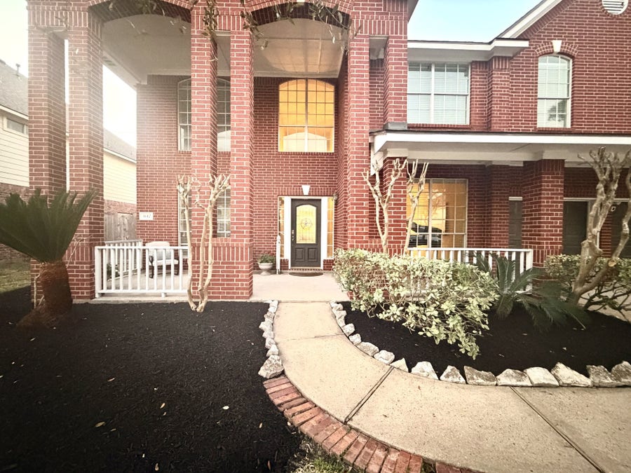 Property photo for 3612 W Pine Orchard Drive, Pearland, TX