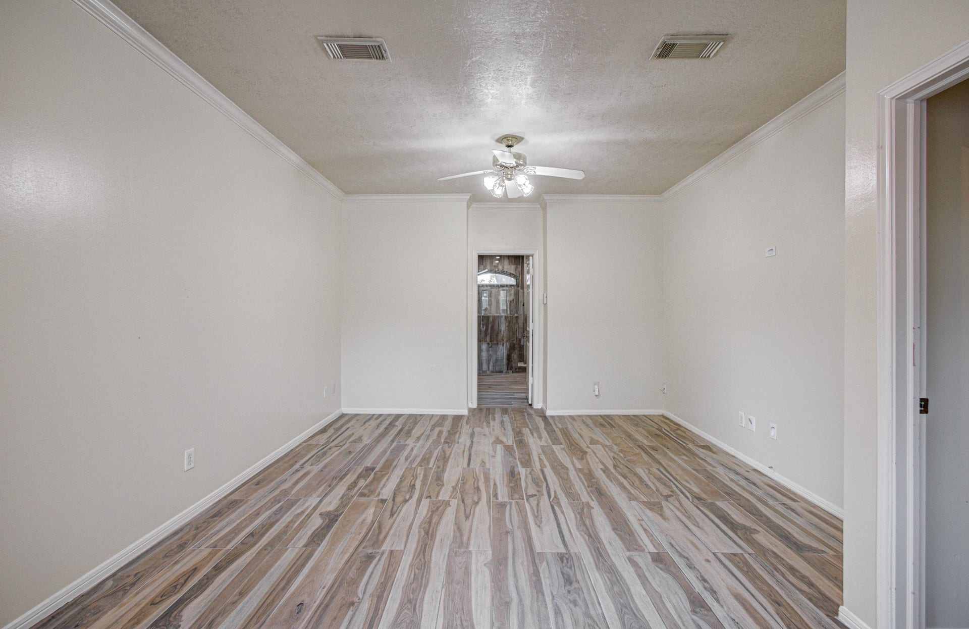 103 Esplanade Place, Stafford, TX 77477