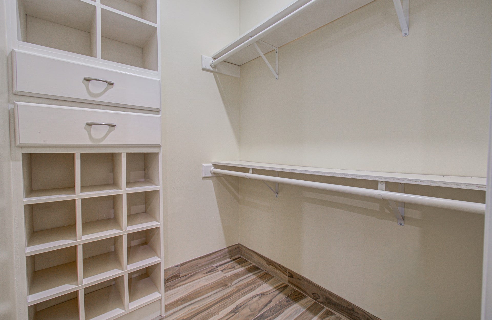 If closet space is what you crave look no more