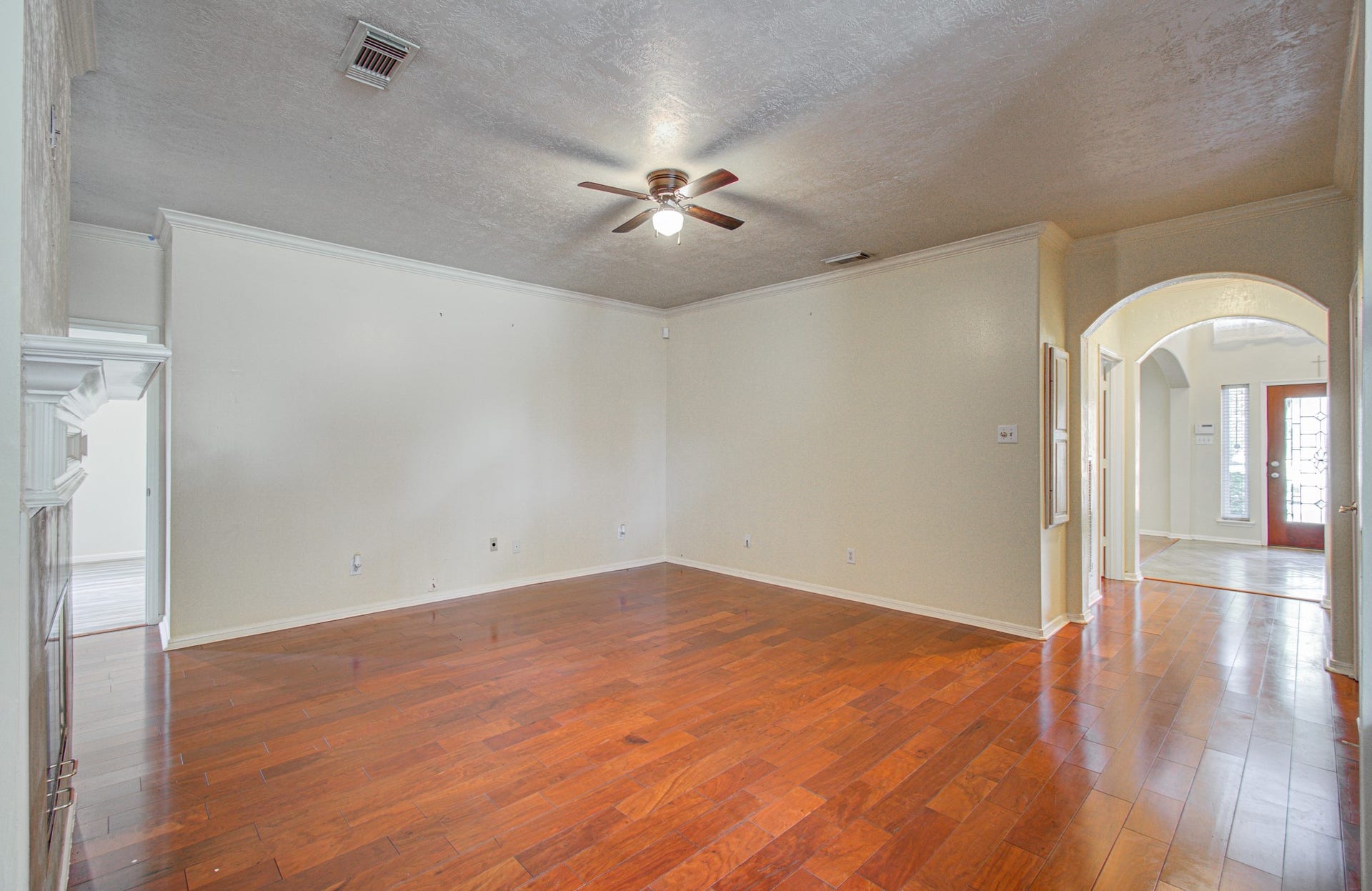 103 Esplanade Place, Stafford, TX 77477