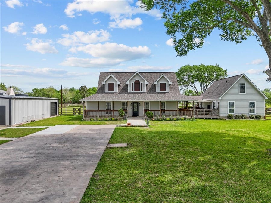 Property photo for 17903 County Road 125, Pearland, TX