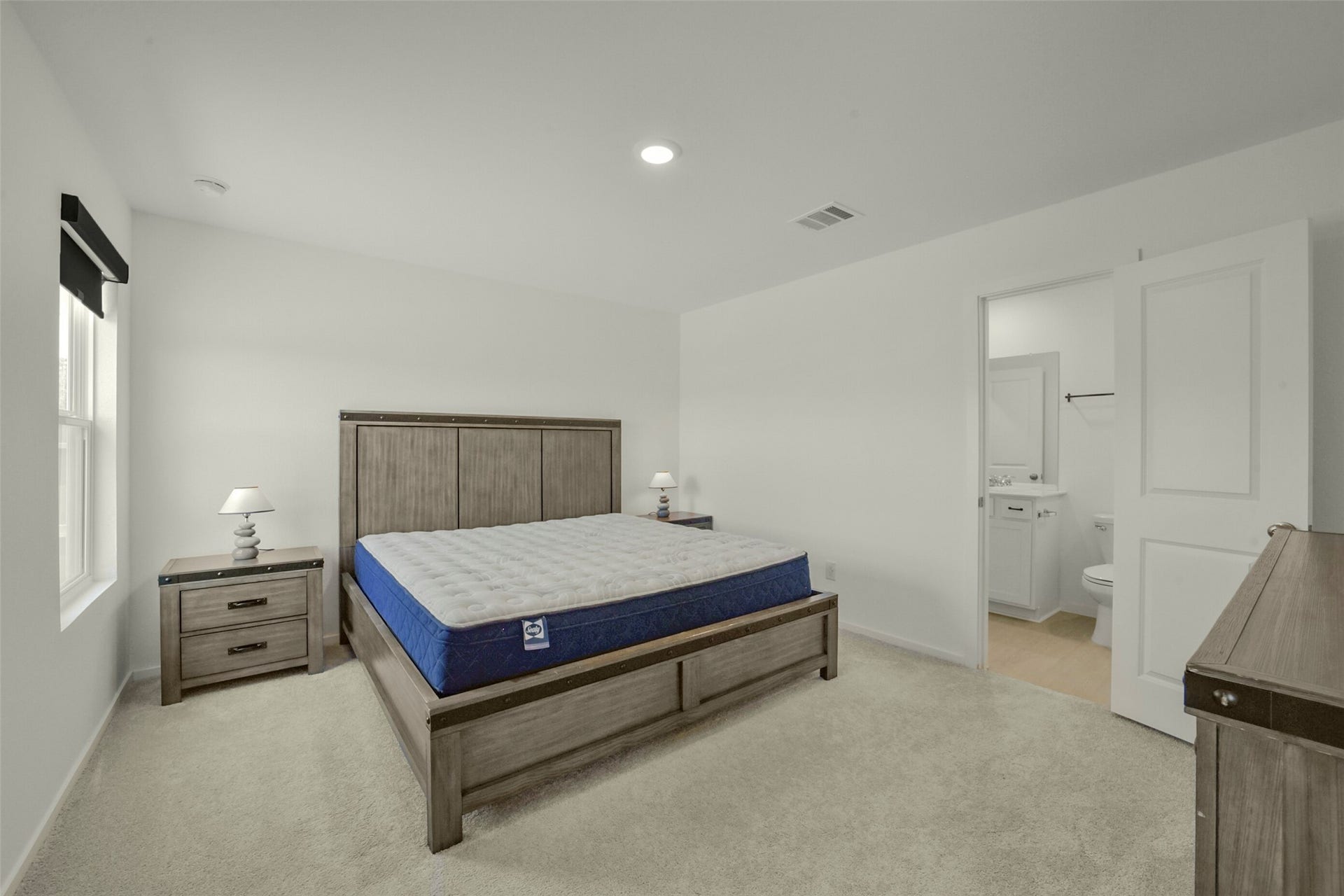 911 Lago Laceno Lane, Huffman, TX 77336 911 Lago Laceno Lane, Huffman, TX 77336