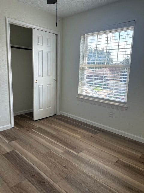 1018 Wentworth Drive, Pearland, TX 77584