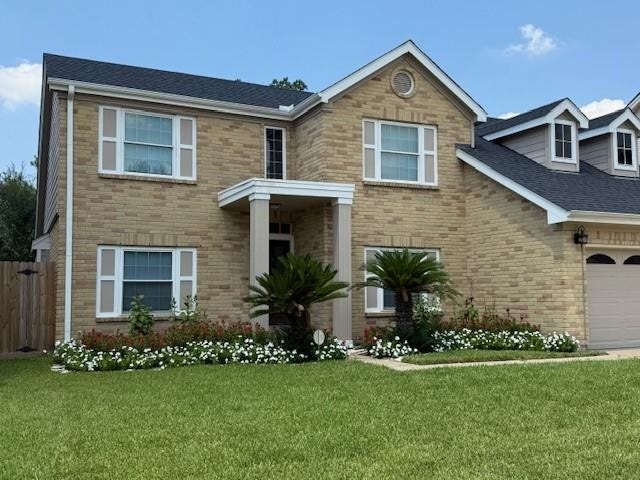 1018 Wentworth Drive, Pearland, TX 77584