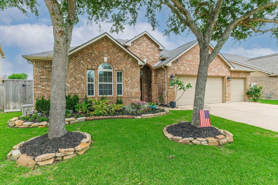 Property photo for 7807 Riverine Terrace Drive, Richmond, TX