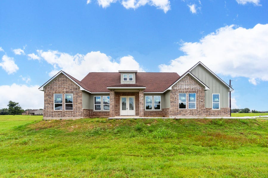 Property photo for 201 Shetland Court, Angleton, TX