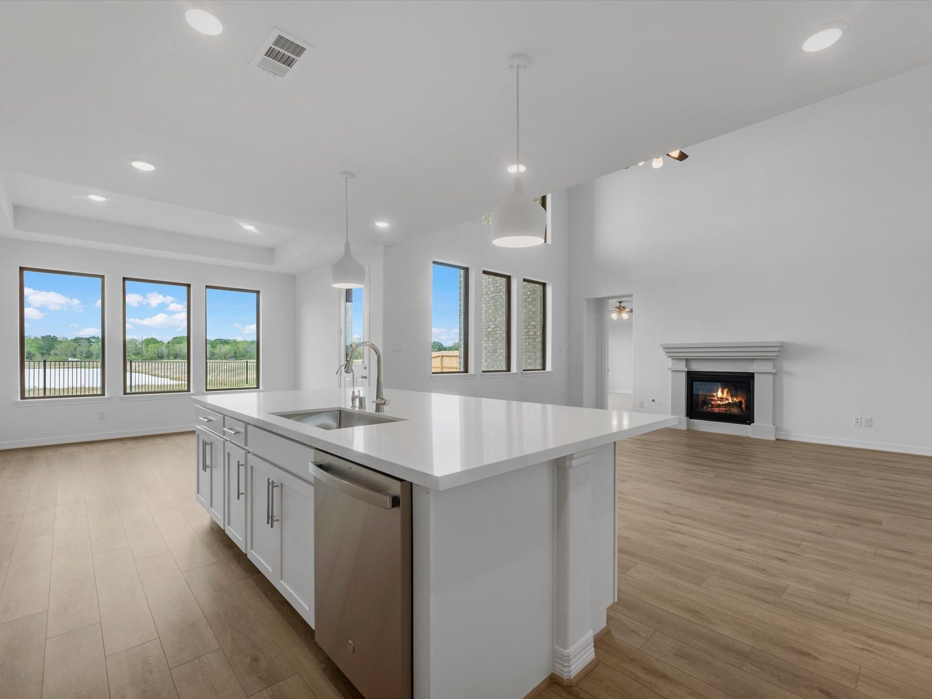 30810 Catlin Creek Drive, Waller, TX 77484 30810 Catlin Creek Drive, Waller, TX 77484