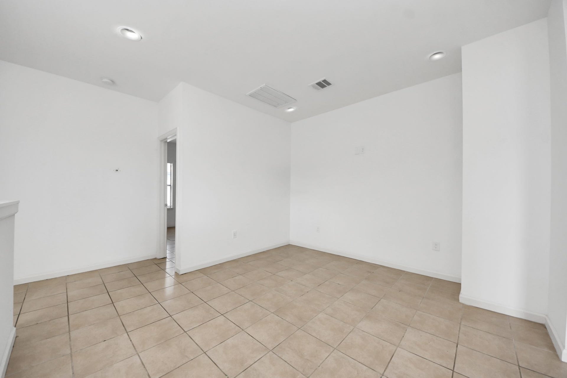 4303 Oakridge Drive, #A, Pasadena, TX 77503 Upstairs Nook/Gameroom?Office