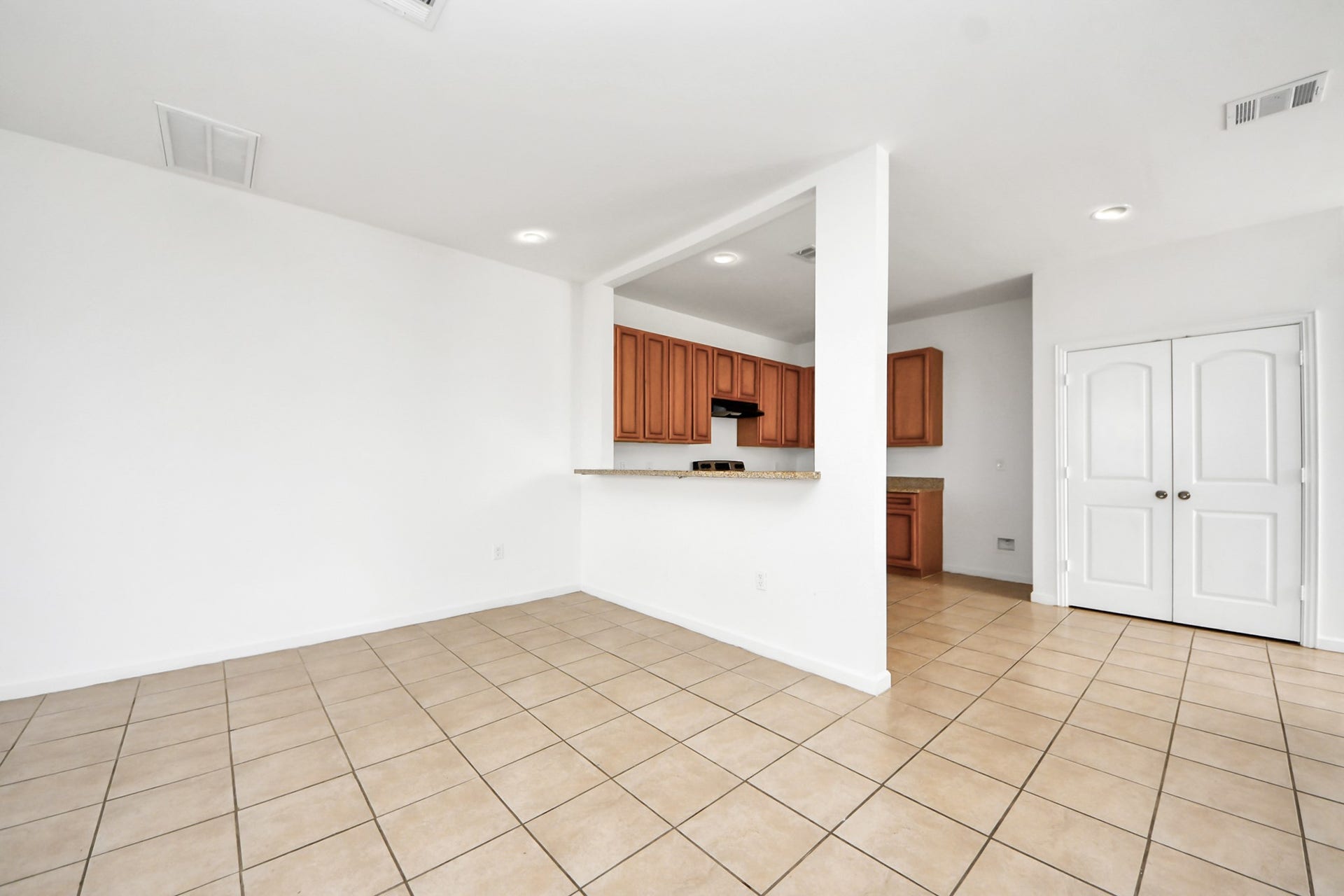 4303 Oakridge Drive, #A, Pasadena, TX 77503 Dining/Kitchen