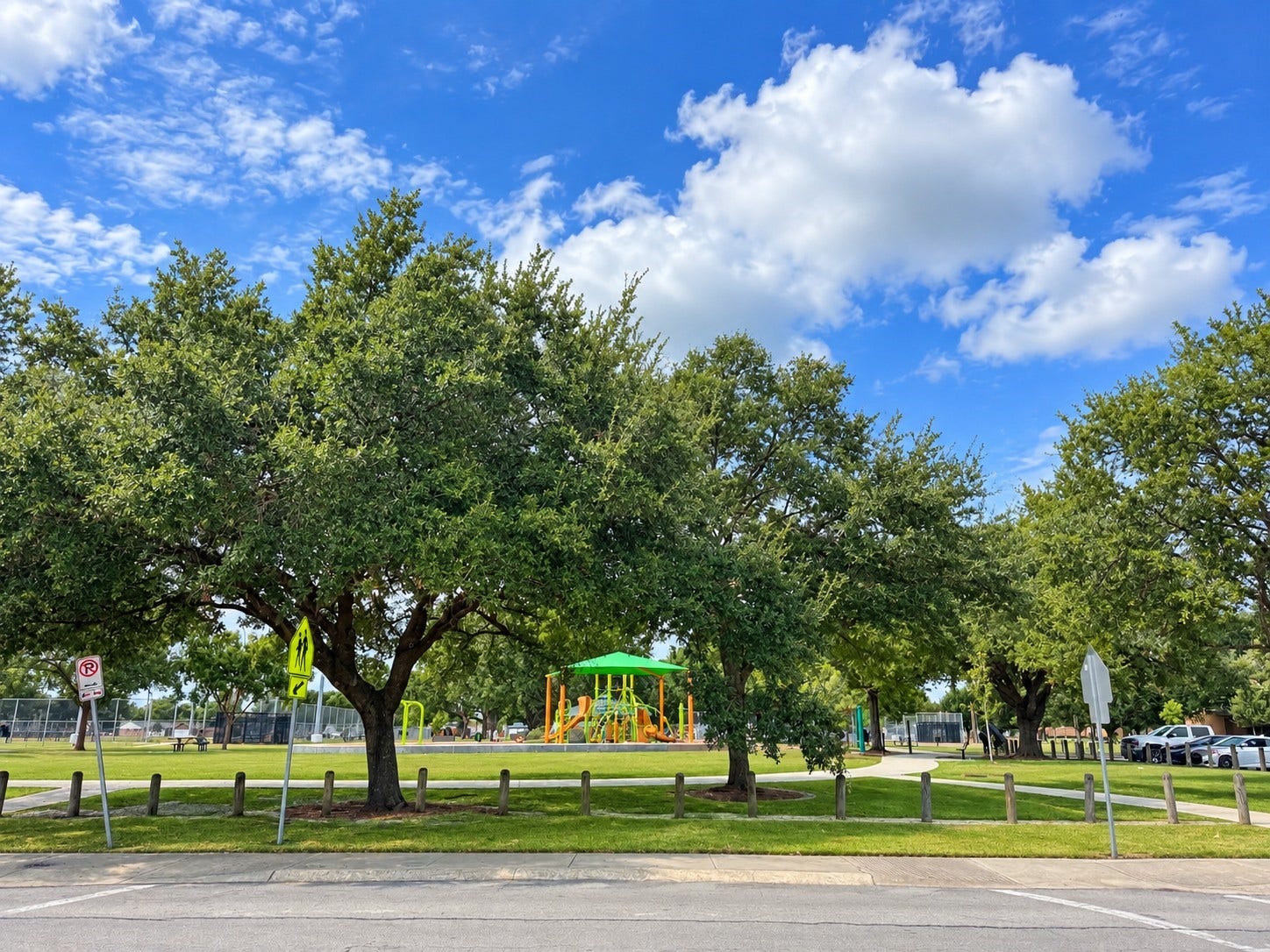 658 Sulphur Street, Houston, TX 77034 658 Sulphur Street, Houston, TX 77034