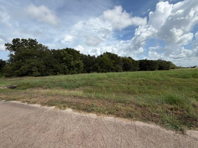 1032 Chuckwagon Trail, Angleton, TX 77515 1032 Chuckwagon Trail, Angleton, TX 77515
