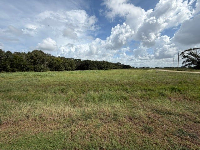 1032 Chuckwagon Trail, Angleton, TX 77515 1032 Chuckwagon Trail, Angleton, TX 77515