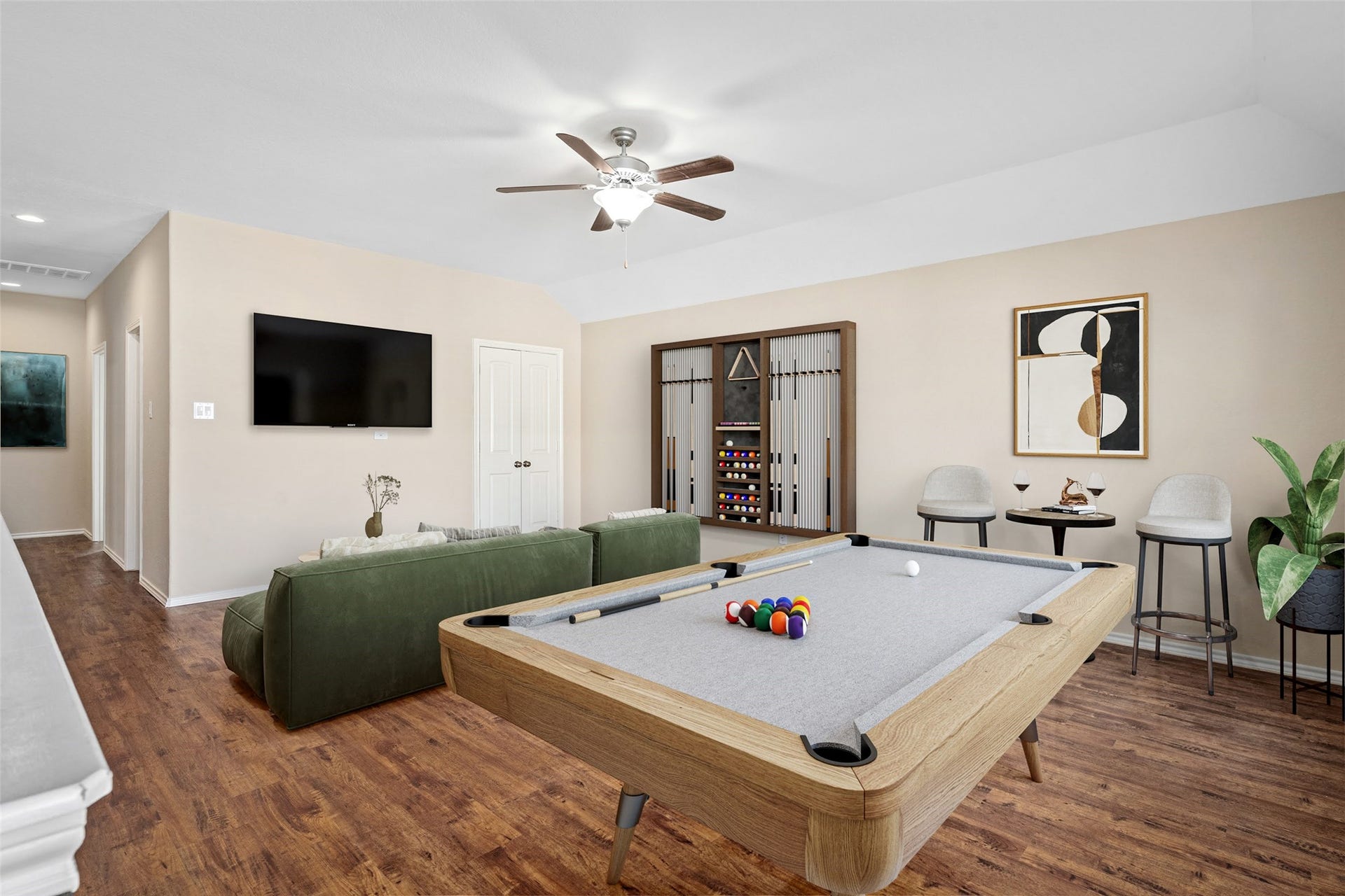 3058 Hawthorne Glen Lane, Dickinson, TX 77539 Upstairs Gameroom