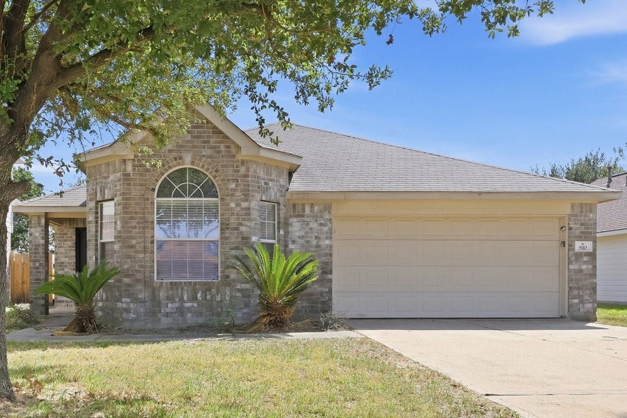 Property photo for 810 Regional Park Drive, Houston, TX