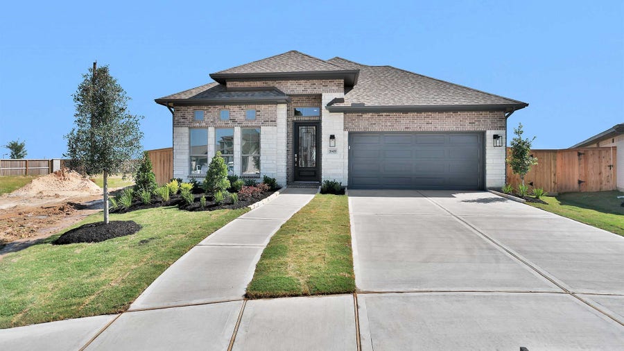 Property photo for 18419 Shaded Sylvan Path, Manvel, TX