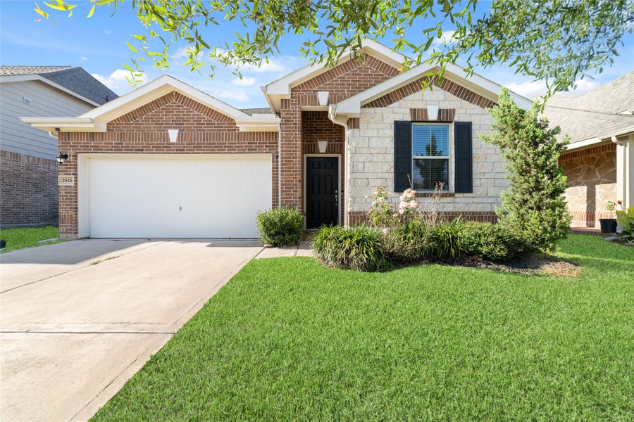 Property photo for 2826 Painted Sunrise Trail, Houston, TX