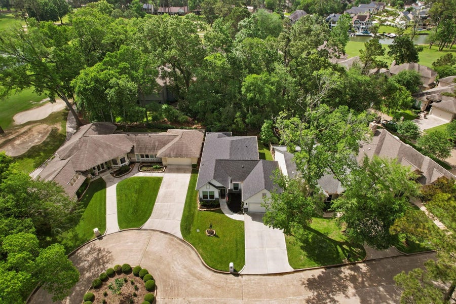 Property photo for 13211 Doral Circle, Montgomery, TX