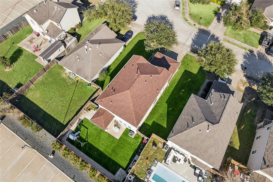 Property photo for 12223 Windsor Bay Court, Tomball, TX