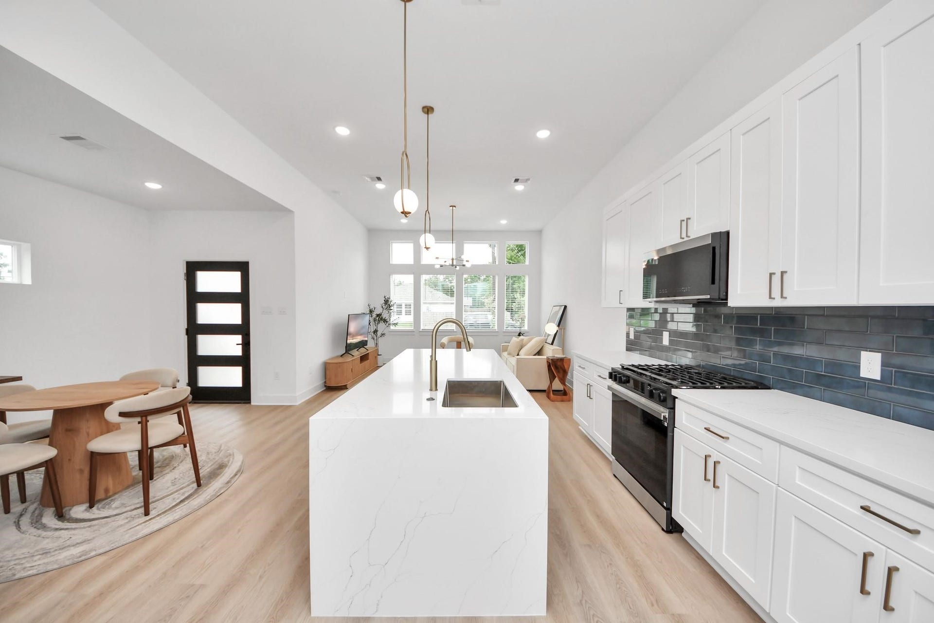 5306 Eastland Street, #A, Houston, TX 77028 5306 Eastland Street, #A, Houston, TX 77028