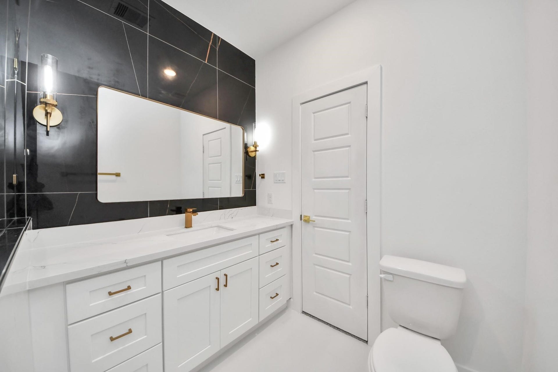 5306 Eastland Street, #A, Houston, TX 77028 5306 Eastland Street, #A, Houston, TX 77028
