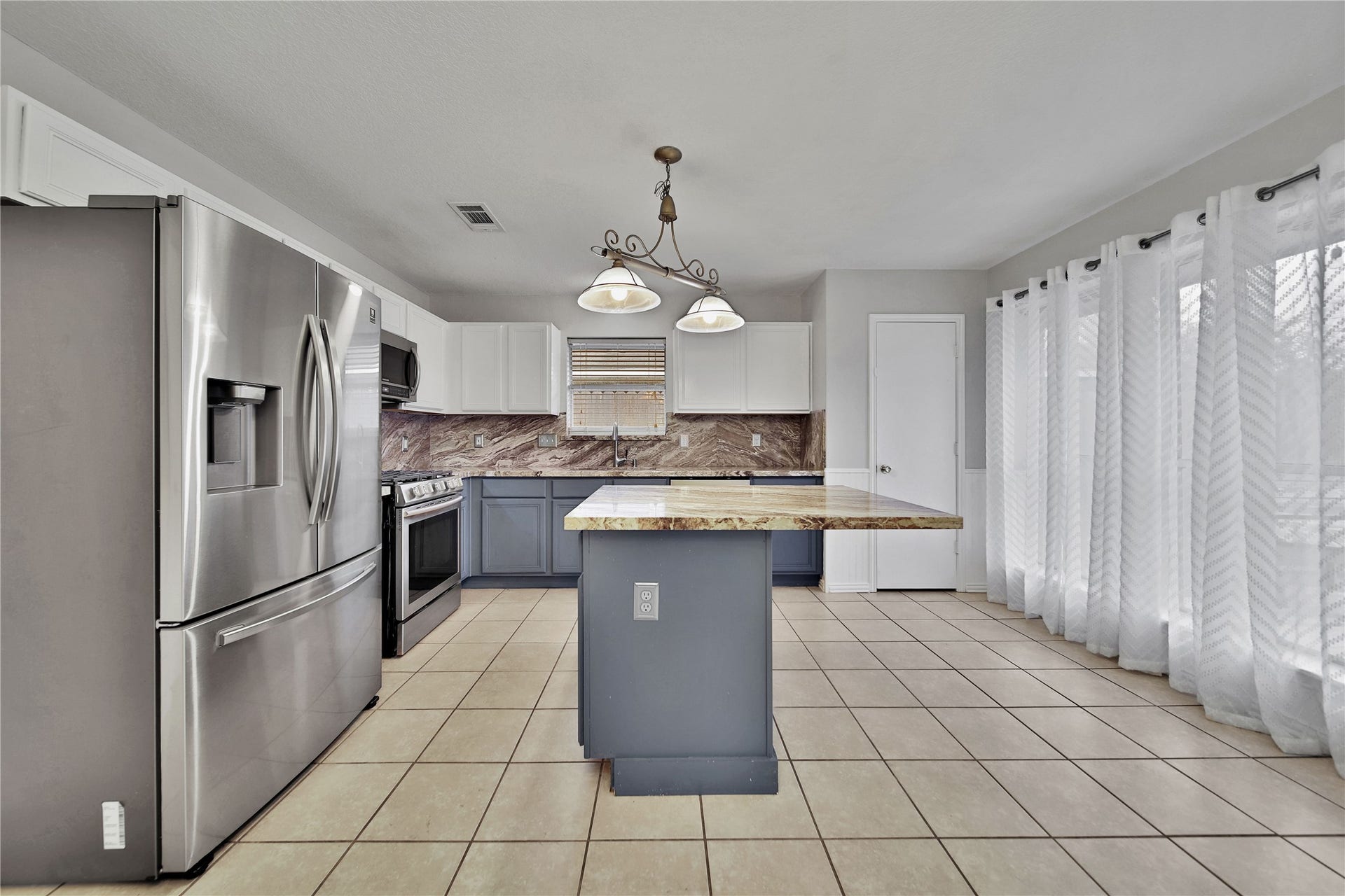 2311 Meandering Trail, Houston, TX 77339 2311 Meandering Trail, Houston, TX 77339