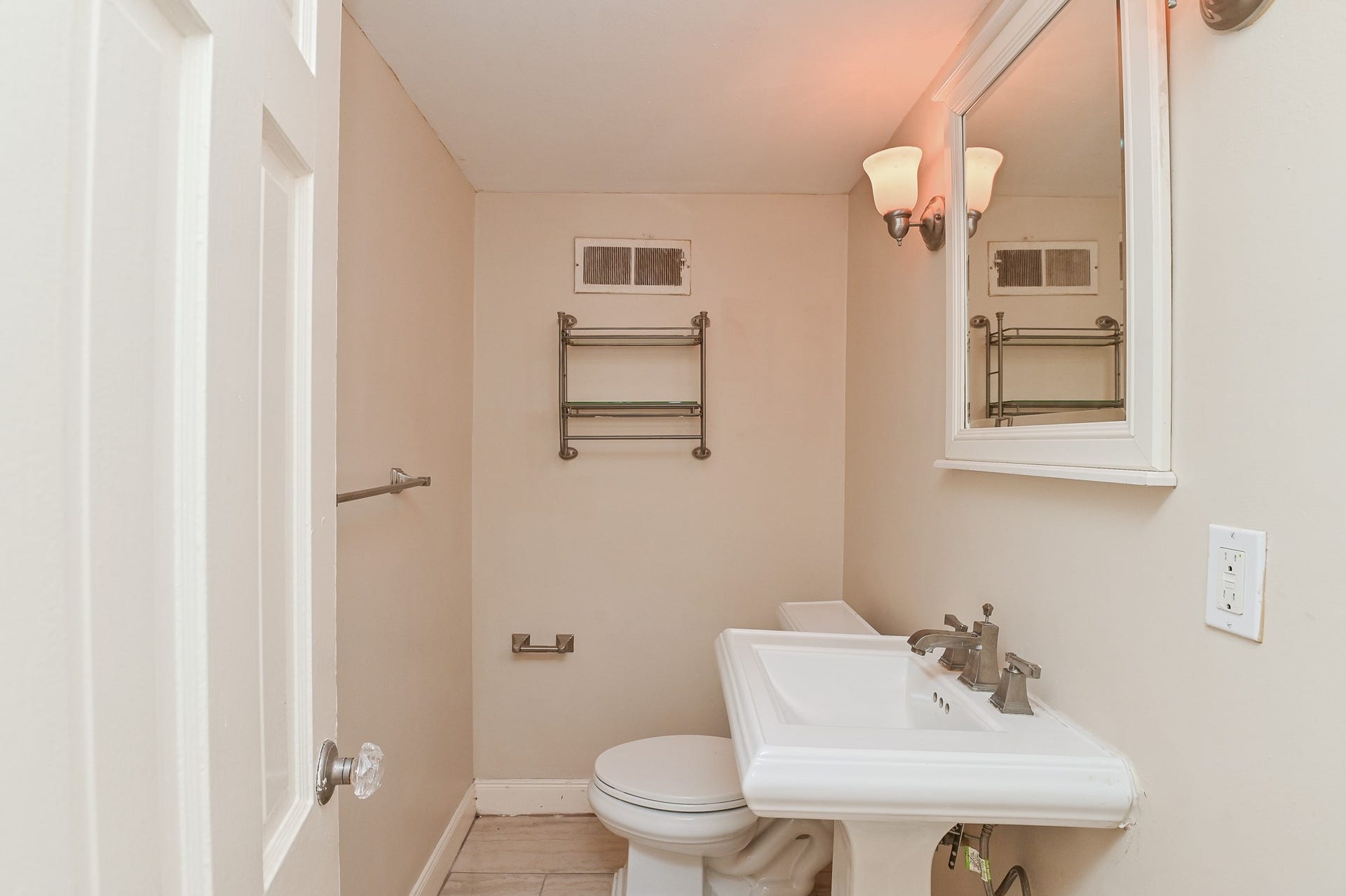 3738 Charleston Street, Houston, TX 77021